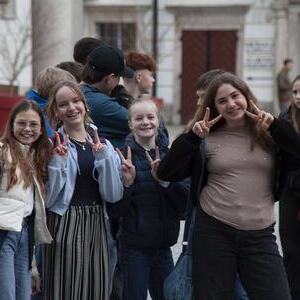 Am 14. März fand auf dem Gelände des Stiftes Kremsmünster zum zweiten Mal die SpiriNight statt. Über 400 Firmlinge aus zahlreichen Pfarrgemeinden nahmen daran teil und nutzten das vielfältige Workshopangebot im Rahmen ihrer Firmvorbereitung.