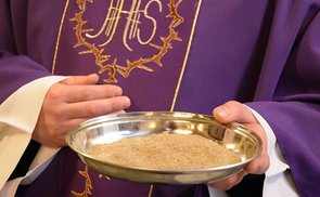 Aschenritus im Corona-Modus