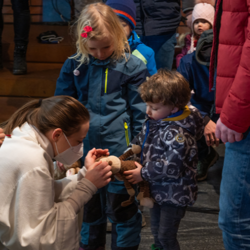 Kuscheltiersegnung für Kinder