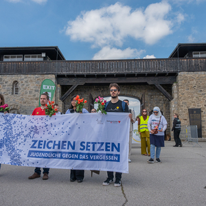 Gedenk- und Befreiungsfeier Mauthausen 2024Internationale Jugendgedenkfeier und Internationale Gedenk- und Befreiungsfeier zum thematischen Schwerpunkt „Recht und Gerechtigkeit im Nationalsozialismus“ anlässlich der 79. Wiederkehr der Befreiung des 