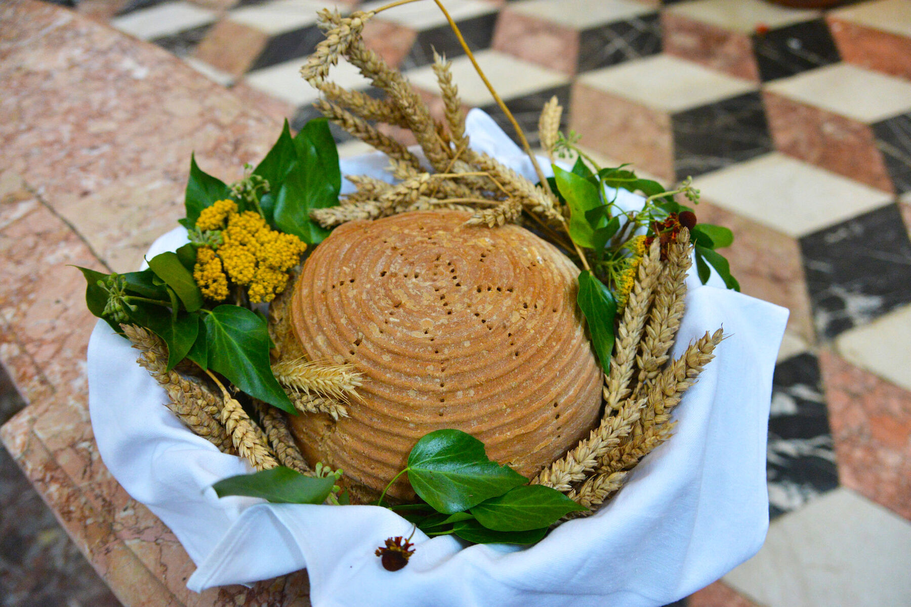 Erntedank in der Pfarrkirche von Spital am Pyhrn.