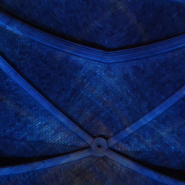 Detail von Lichtspielen im Mariendom Linz im Rahmen der Langen Nacht der Kirchen
