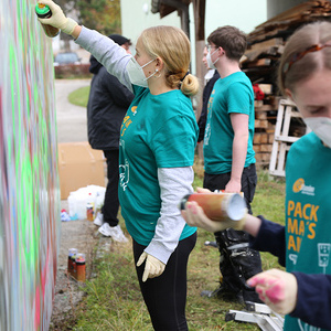 409 - Zusammen anpacken - zusammen feiern!