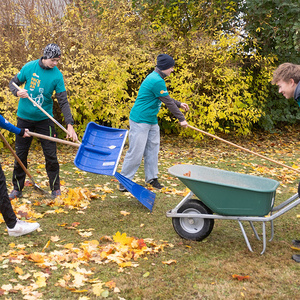 428 - Friedhof im neuen Glanz