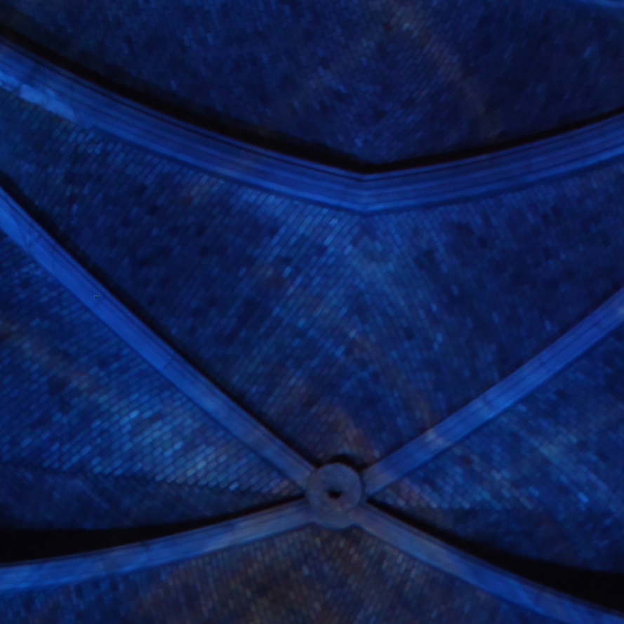 Detail von Lichtspielen im Mariendom Linz im Rahmen der Langen Nacht der Kirchen