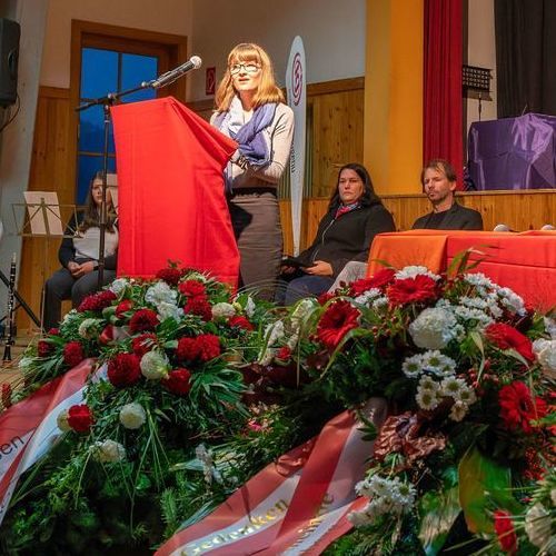 Gedenkfeier an die Opfer des ehemaligen KZ Außenlagers Ternberg unter dem Thema „Politischer Widerstand“Bild: Magdalena Lorenz (Vorsitzende Katholische Jugend OÖ)Foto: Haijes