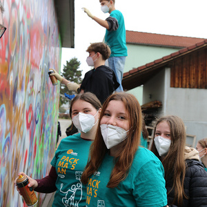 409 - Zusammen anpacken - zusammen feiern!