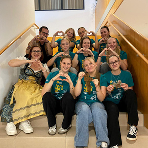 410 - Oktoberfest im Seniorenhaus